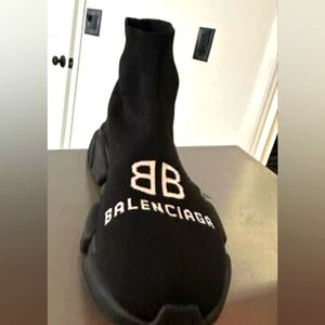 Size 7 wm Balenciaga